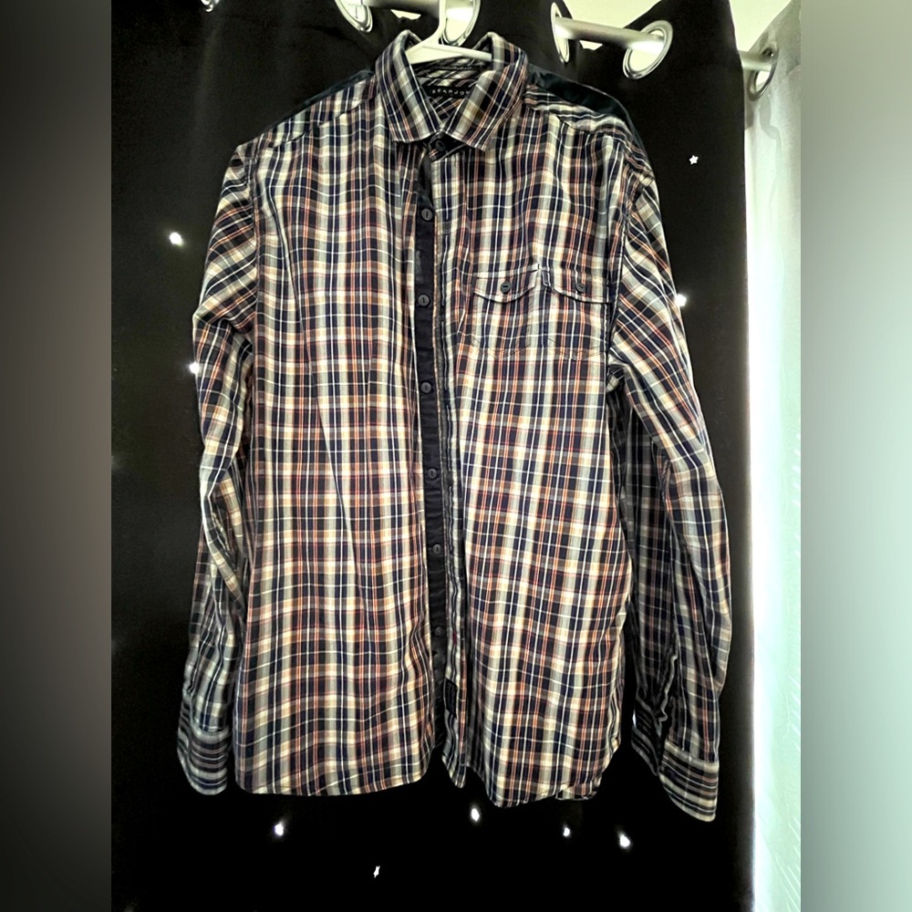 Nice Sean John button down long sleeve shirt